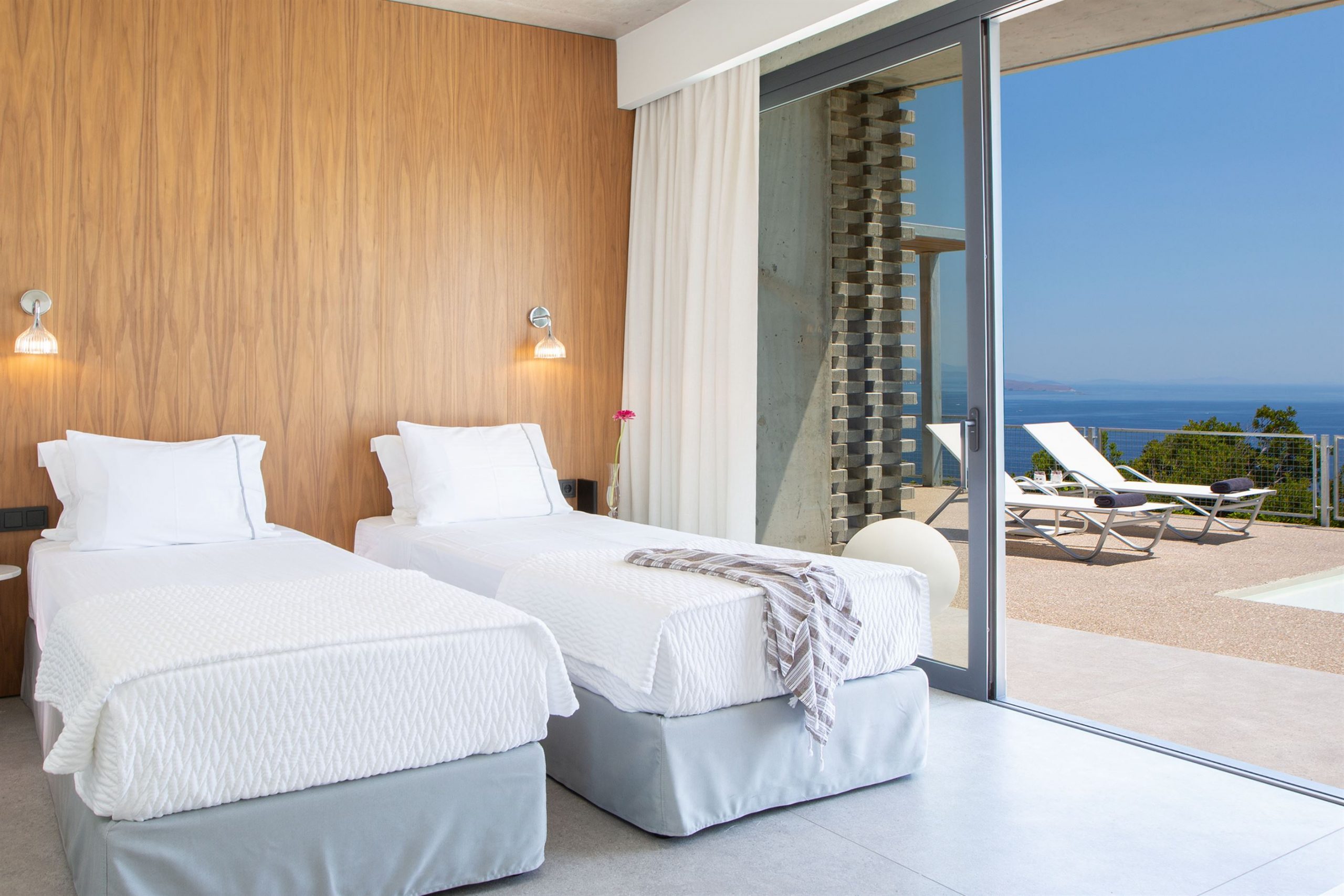 lekfas-lefkada-villa-rent-enoikiasi-bungalow-room-suit-sivota-syvota-16