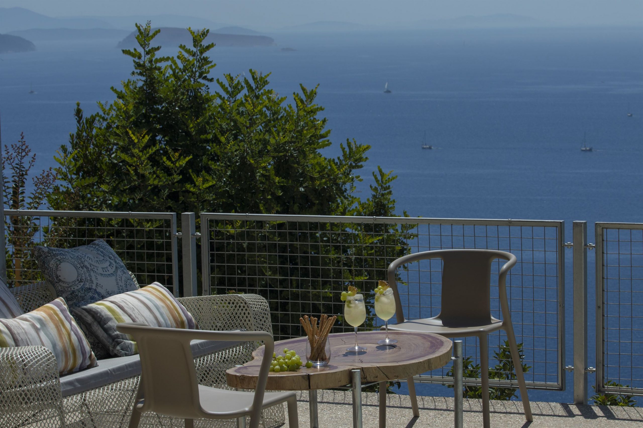 lekfas-lefkada-villa-rent-luxury-enoikiasi-bungalow-room-suit-sivota-syvota-fyki-27